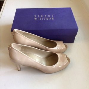 NWT Stuart Weitzman Logoanna Heels Nude Size 8